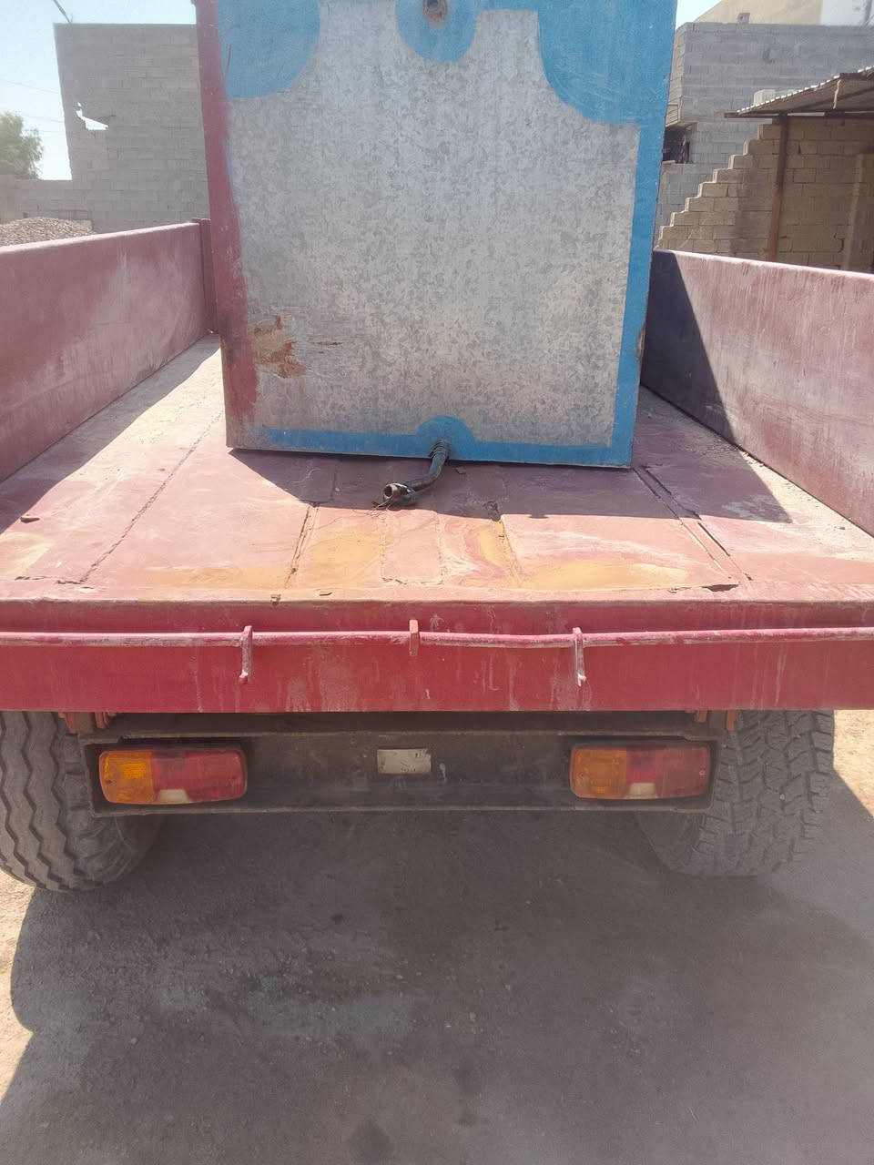 السلام عليكم 
عربانه اسكندريه جديده بمعنى الكلمه للبيع او مراوس بعربانه دك الفلوجة نضيفه. العنوان الفلوجه
هاتف /***********
