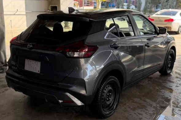 نیسان کیکس 2022 مواسەفات S
31 هەزار ڕۆشتووە 
گێر ئۆتۆماتیک 
شاشە و کامیرە 
دوو پارچەی بۆیاخە 
بۆنید و چەمەلەغی سایەق 
ڕەقم شانسی دانراوە 

سـعـر : لە کۆمێنت داوابکە ڕاستەوخۆ بۆت دێت 📥 

گێر و مەکیەنەی بەشەرت 
هیچ کێشەیەکی تێدا نییە 

ژمارەی خاوەنەکەی 
***********
