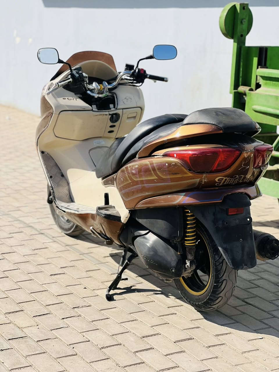 صفر ٨ للبيع
مكينه مفتوحه ناعمه كلش وحلوه 
نقص بس كلج امامي سعر ٤٥٠
مكاني واسط الصويره 
***********
