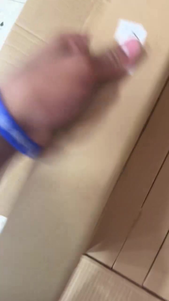 حبايب سلام عليكم عندي غراض جدد للبيع طبلات عدد ١٢ جدد وساعات جداريه وزرع صناعي وساعات ديكوريا غراض هواي ليحب يتواصل وياي  بل كراتين بعدهن وبسعر جيد


**إذا كنت صاحب هذا الإعلان وتريد حذفه لأي سبب، رجاءا أرسل رسالة إلى الدعم الفني**