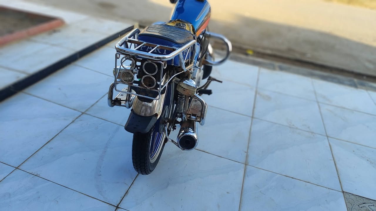 السلام عليكم 
دراجه بارت ايراني مديل 20
الدراجه مفتوحه بوشه وبستم بيهاا نقوصات بسيطه وسهله ودراجه بيهاا اوراق سعره 550الف لاستفسار  خاص او ع الرقم ***********لشراي فقط
