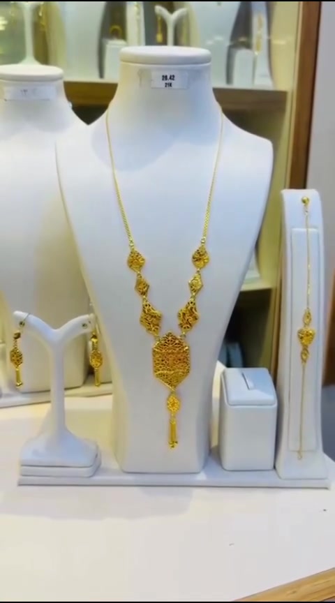 بالعافيه 💯
طقم خليجي موديل راقي 🎁💎
ناصريةبدايةالحبوبي مقابل صيدلية الشعب 👍 🚶💯
للحجز وتوصيل واتساب ***********🛵📞🚘
#ذهب #نزاكة #موديلات #جديدنا #ناصرية
