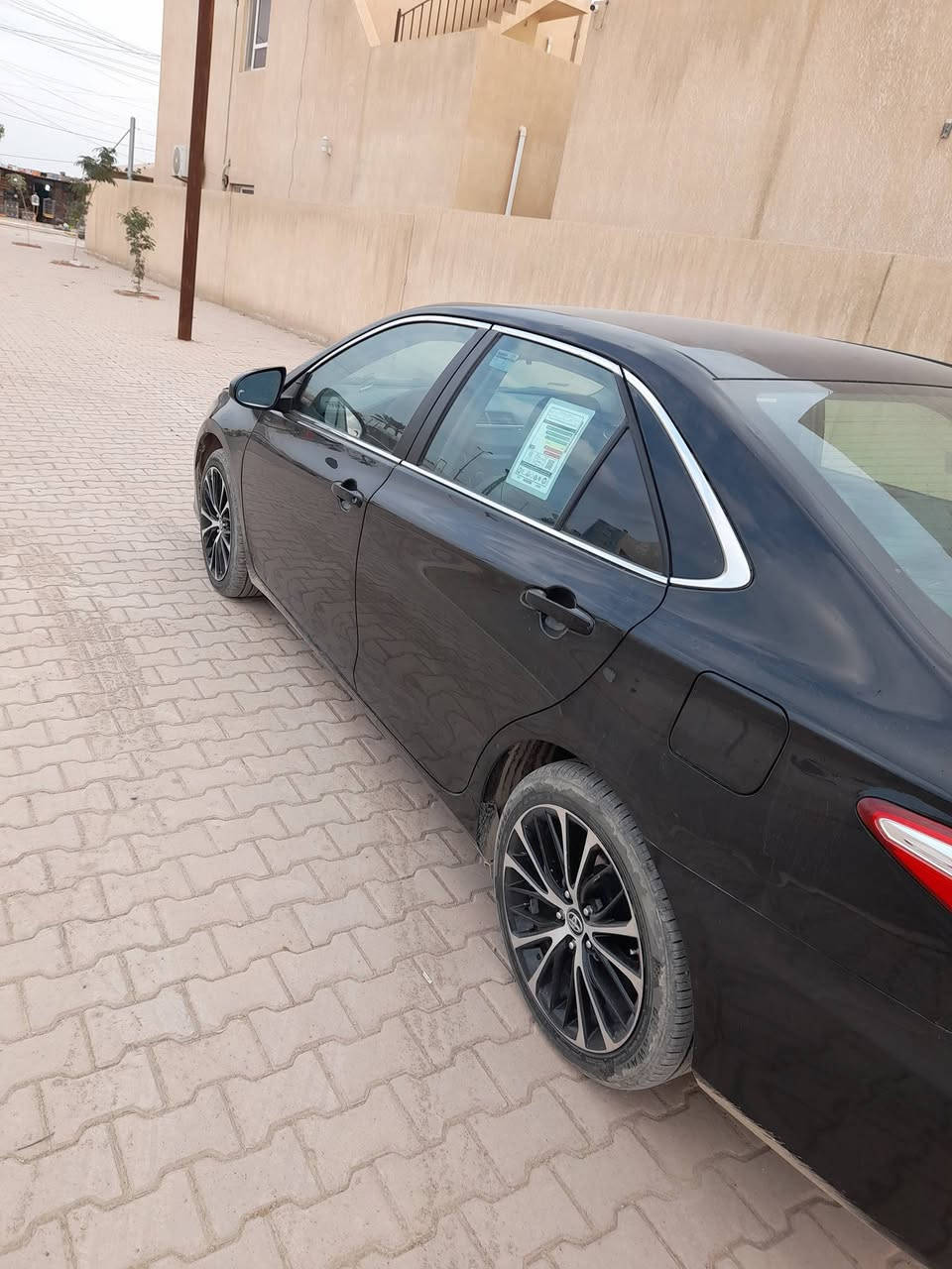 السلام عليكم كامري 2016 للبيع  رقم اربيل لون اسود موصفات LE كير شرط مكينه شرط ضرر جاملغ وبنيد والسونار  موجود بلمنشور مكان صلاح الدين تكريت
سعر 137 وبيها مجال  للاستفسار اكثر ***********
