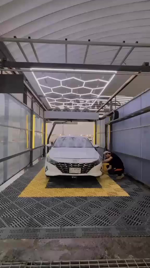 السلام عليكم ورحمة الله وبركاته النترا للبيع موديل 2021خليجي نص فول السياره خير من الله السياره جاملغ وباب صبغ اثر دحجه وبارد قليل وتعال وشوف بعينك تبريد تخم تاير صدر حداديه گير محرك كلها جاهزه مال جناي السياره رقم بغداد اقصاد السياره استقطاع مباشر وكاله ثاني يوم بعد9اشهر تصير حره
موصفات …..
3.اشاير بل مري 
4.تحكم ستيرن جهتين
5.ويل خليجي
6.لد خلفي 
7. تبريد قطعتين 
9. ⁠نظام ايكو وسبورت ونورمل
10. شاشة
11. كامره
12. محرك 2000 دوش مامفتوح
السياره مرتبه ماشيه 111
السعر145وبيها مجال لشراي قليل مجالهه
مكان السياره بصره القديمه خلف جامع الكبير
رقم الهاتف ***********
