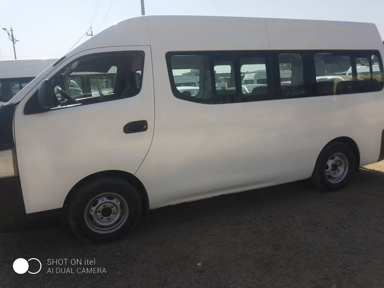 السلام عليكم سياره نيسان موديل 16
كفاله مكينه كير أكسن ميكانيك خير من الله تخم تأير درع 
دوشمه جديدة
رقم انكليزي 
***********
