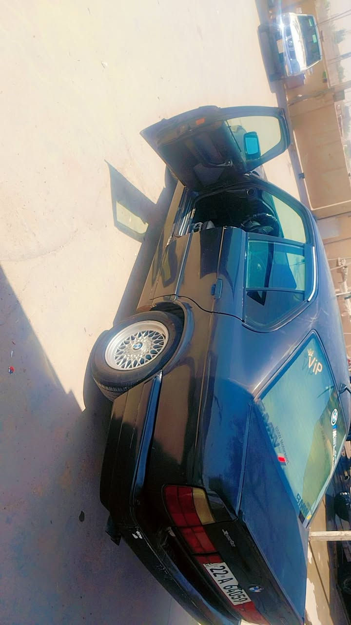 سلام عليكم ورحمة الله للبيع موديل ٩٤ 525اصل مكينه مسكر فانوس بدون نقص كير مكفول تخم تاير صدر جديد 
رقم اربيل تحويل مباشر اتصال برقم *********** السعر ٥٨ بيه مجال بصيط الشراي
