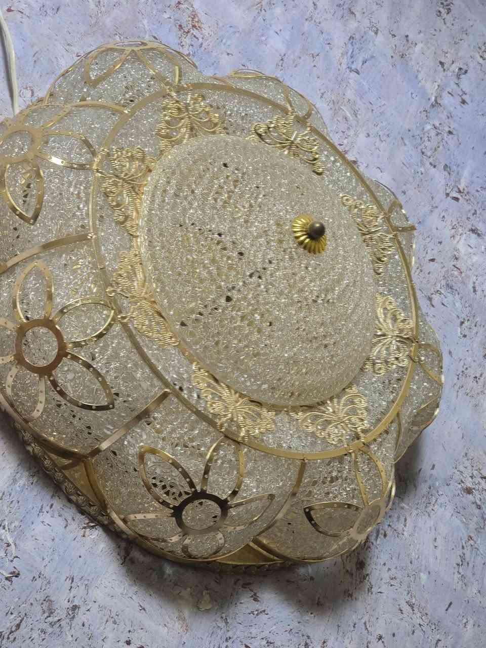 سلام عليكم 
ثريا موديل حديث ثلاث الوان ..ابيض وشمسي واوفايت سقفيه 
وبراكيت جداري ايضا موديل حديث وايضا كل براكيت ثلاث الوان 
للبيع ...


**إذا كنت صاحب هذا الإعلان وتريد حذفه لأي سبب، رجاءا أرسل رسالة إلى الدعم الفني**