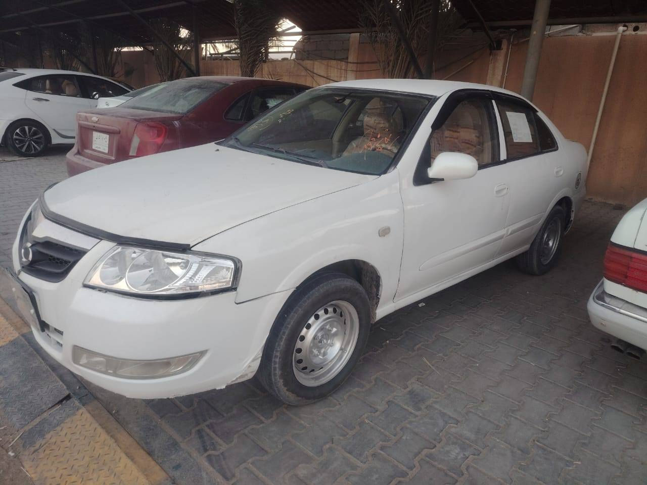 سلام عليكم السعر 38
نيسان سني مديل 10 أدوات بيه كصه جنطه سياره جديده وجاهزه مكان البصره ***********
