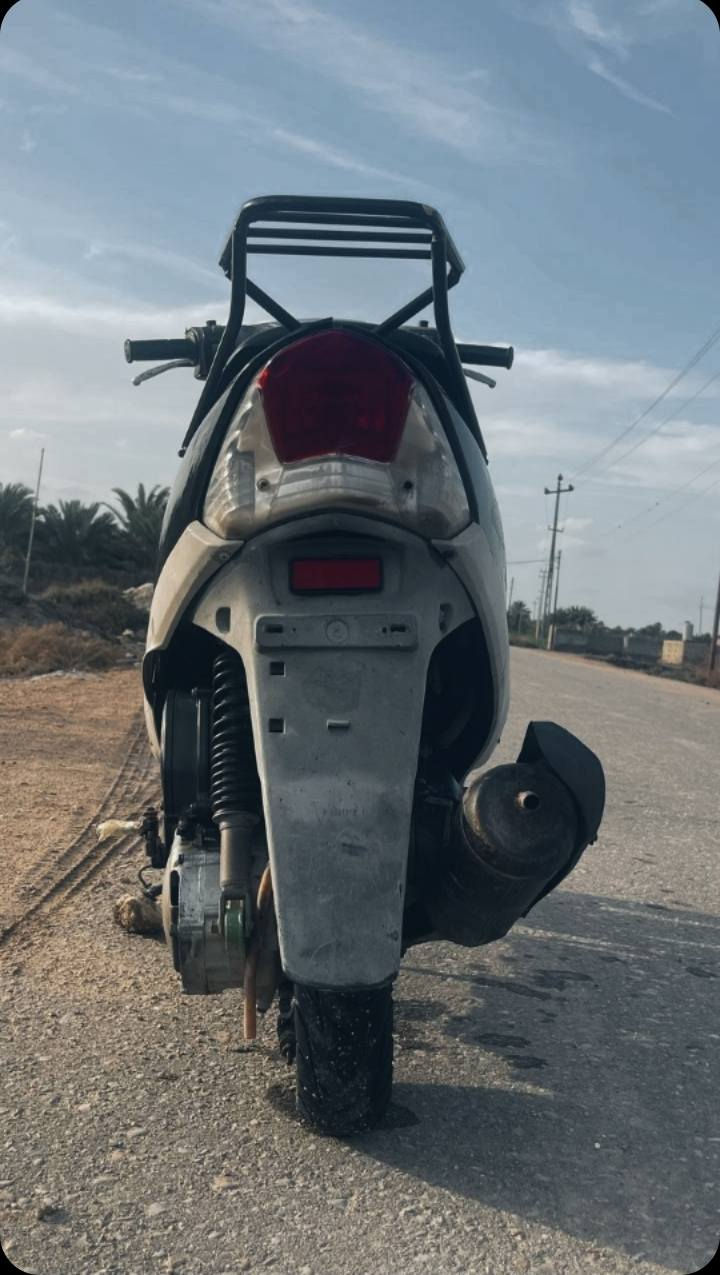 سلام عليكم 
دراجـه مـاكس مـنغولي بـرغي مـا مفـتوح بيهـا دراجـه علا وضع الـبلاد 

عوزها كلـجات وجوزه

رايدها 625 وبيهـا مجال وتـرهم مراوس


**إذا كنت صاحب هذا الإعلان وتريد حذفه لأي سبب، رجاءا أرسل رسالة إلى الدعم الفني**