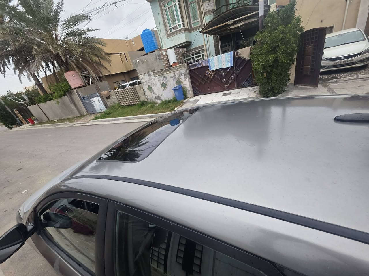 سلام عليكم فورتي للبيع موديل ٢٠١٢ فول عده البصمه محرك ٢٠٠ بيهه ٣ قطع سعر 80 مكاني بغداد رقمي ***********
