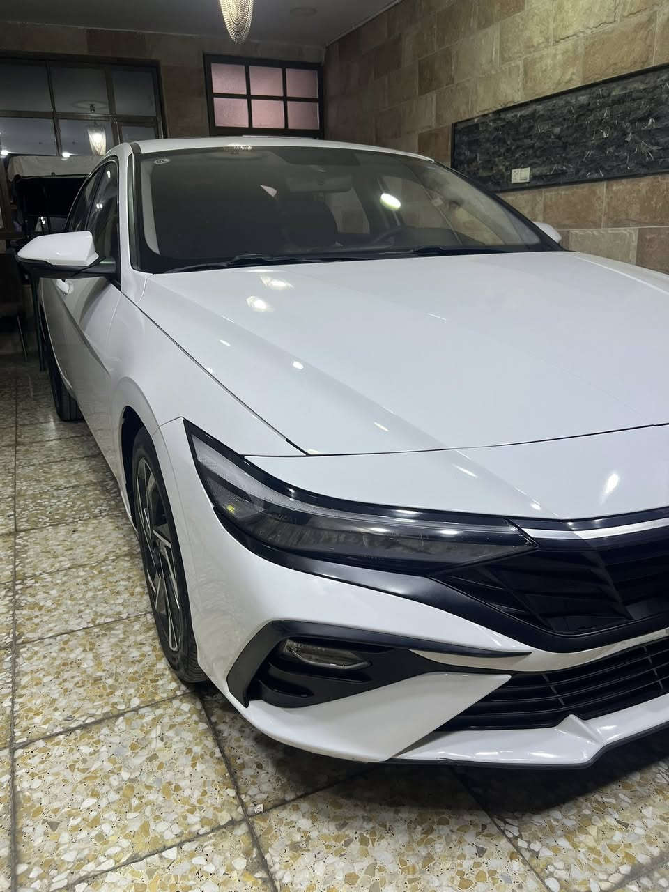 سلام عليكم هونداي النترا  صيني موديل 2024 فول مواصفات بدون صبغ بدون بارد رقمها سليمانيه مكان السياره بغداد السعر 137 وبيها مجال بسيط (***********)
