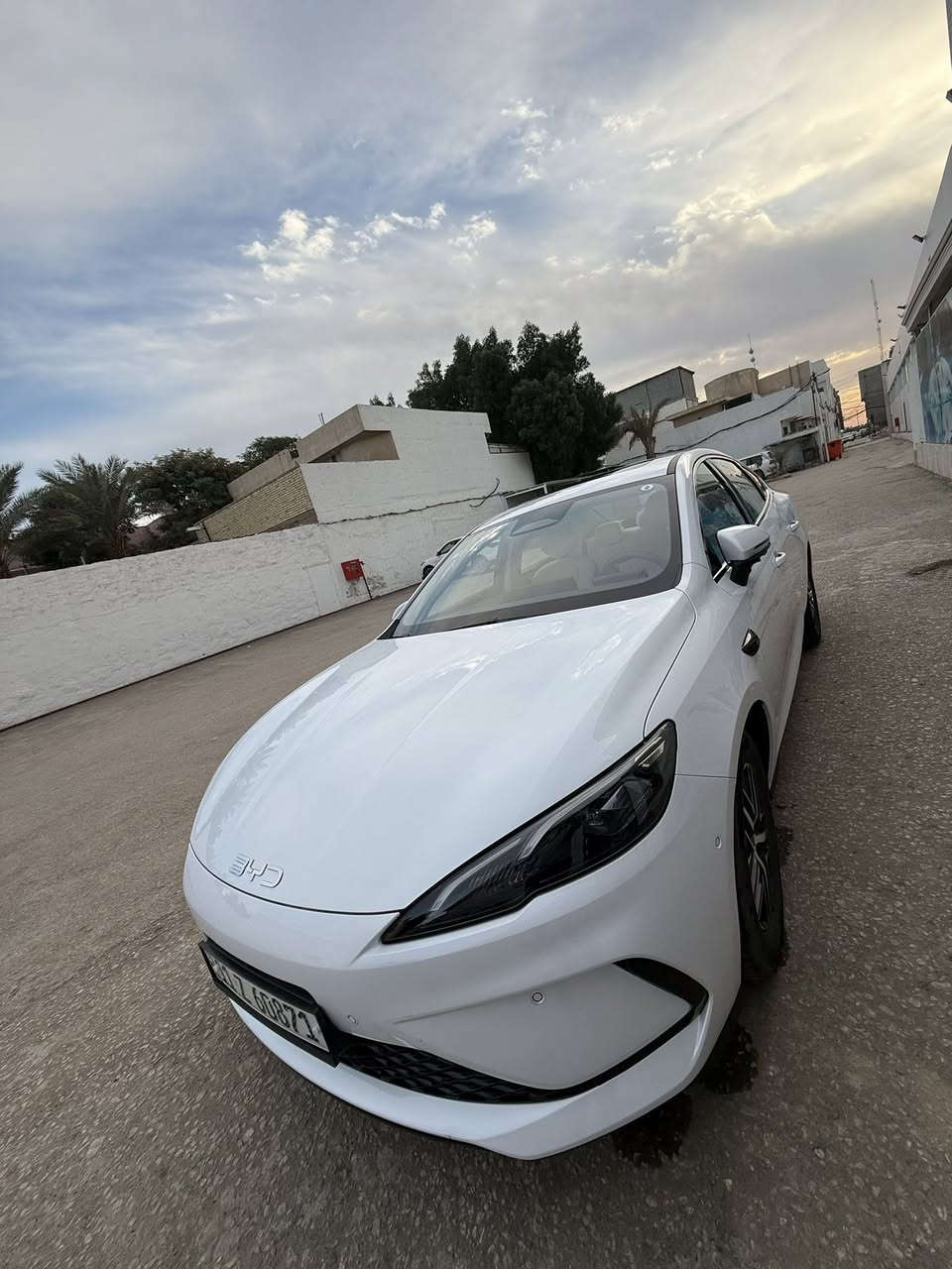 بي واي دي سيل 5  2025
فول مواصفات 13كامرة 

رقم بغداد بسمي

سيارة كفالة عامة

اخت زيرو جديدة كلش 

ماشية 2000

سعر 21 قفل مكان سيارة كربلاء

***********
