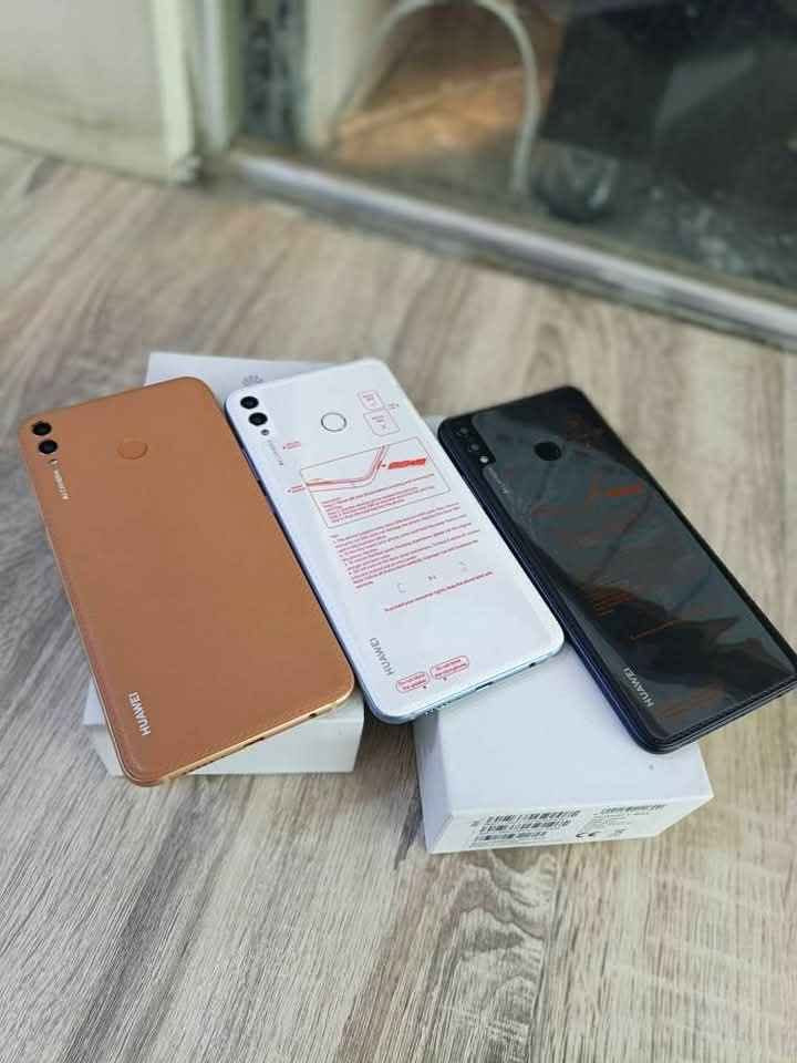 مع اكبر شاشه شاشات الموبايل  أصلي 
 هواوي y max 
 ذاكره 256 رام 8 كيكا و بطاريه 5000 ملي امبير وشاشه بقياس 7.12 انج  مظهره جلد الجميل 
معالج قوي للالعاب والأداء  جهاز سلس بالعمل 
بسعر 100 الف  فحص قبل الشراء
مفرد وجمله توصيل كافه محافظات 
العنوان بغداد زيونه ربيعي مقابل مول دريم ستي 
اعتذر اذا اتاخرت بارد
المراسلة او اتصال 
*********** بغداد, العراق
