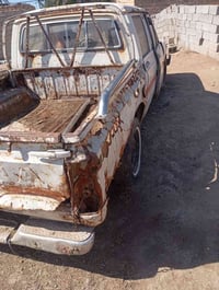 للبيع تيوتا مديل 82 للاستفسار 07821089153