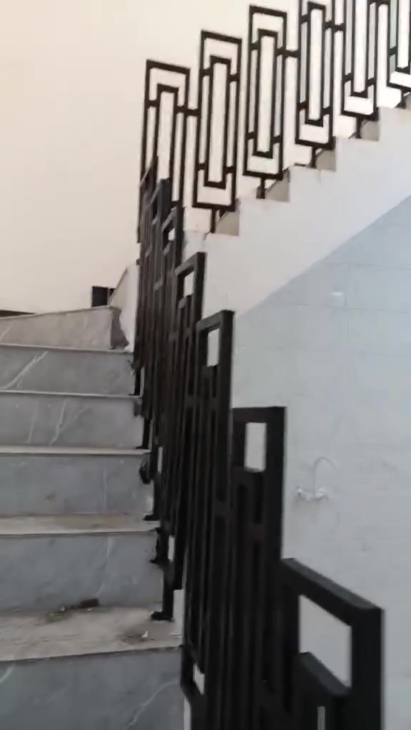 انسب الاسعار حداد متنقل
***********
