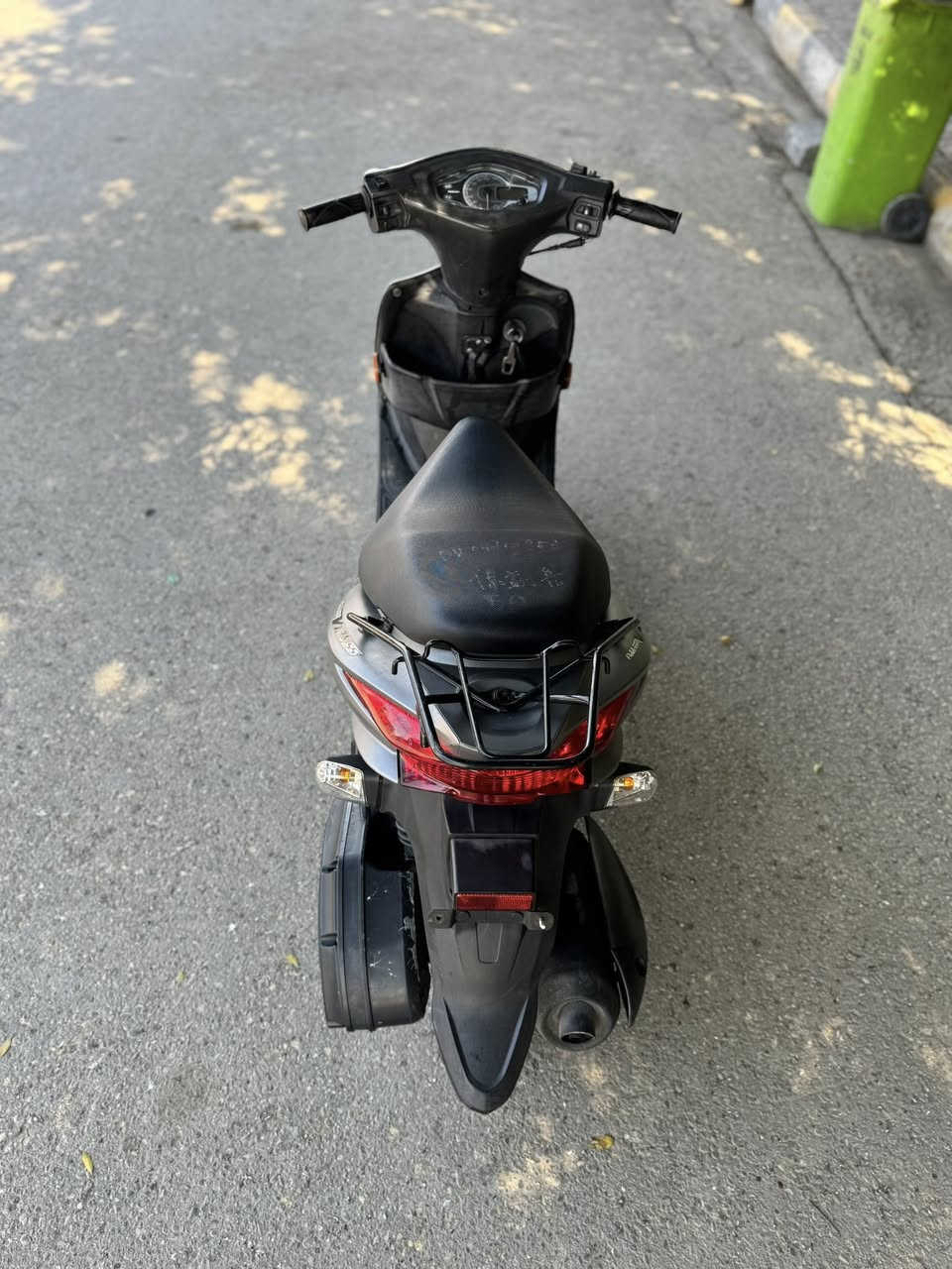 ادرس حديث نوزل مكفول دراجه تخبل شاشه شغاله شلعه معدل سعر 750 وبيها مجال بسيط او مراوس بماكس حسب القناعه ***********
