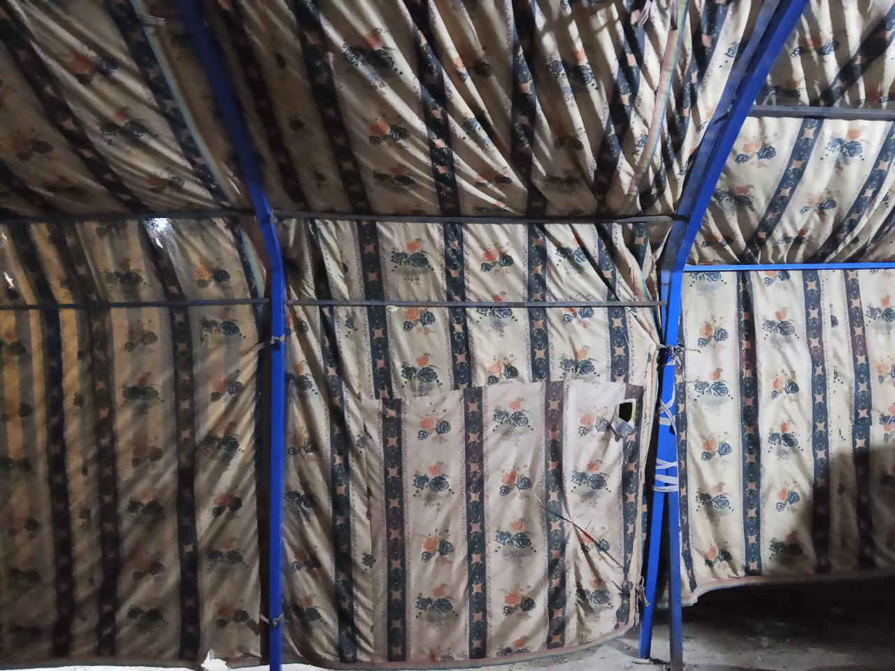 جادر للبيع شبح 5قواس قماش 70باميه بدون باب سعره 600وبيه مجال بغداد زعفرانيه ***********
