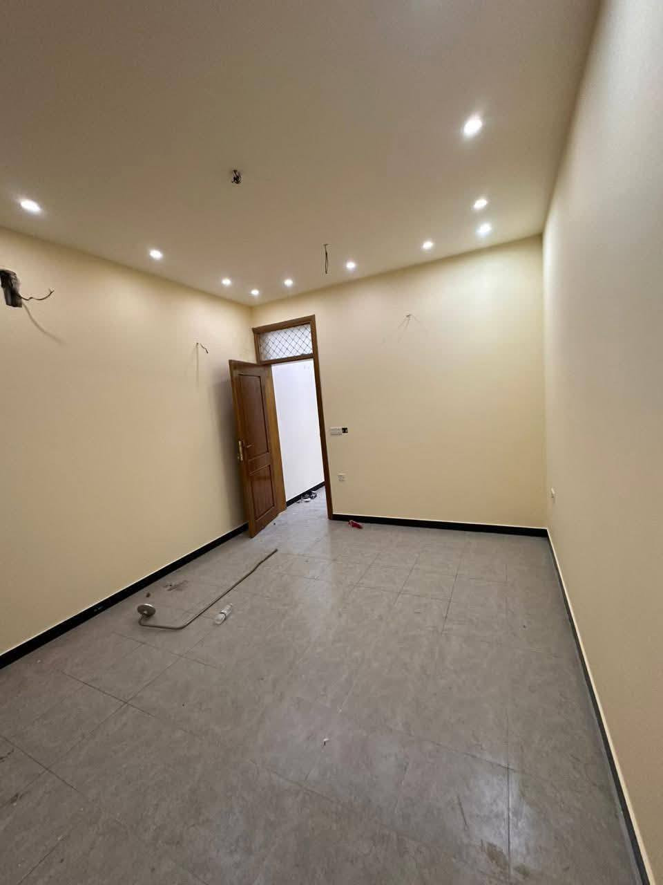 ✅——انسب عقار للبيع  50متر في السيديه——-✅
مشتمل مساحه  50 متر مودرن واجهه 4 متر نزال 12.5 ✔️

محتويات العقار 👇

🔶طابق الارضي :يحتوي على صاله ومطبخ وخدمات ❇️

🔶طابق الاول  : يحتوي على 2 نوم ❇️

🔶 طابق الثاني : سطح عدد 2 ❇️

حاليآ دار مؤجر بيجار شهري 800 الف 

السعر 235 مليون 🔶

الموقع السيديه الضباط مربع 9000

_________________________________________
عزيزي  الزبون 💎

كل ما هو جديد ومميز وراقي سوف تجده متوفر لدينا ✅

نكفيك عناء البحث لتمتلك اليوم عقار الغد 🔛

عزيزي الزبون ↖️🔆〽️
كل ما عليك الأتصال بكادر المكتب المختص ✔️
للبحث على عقارك وانت في بيتك ✔️
والكادر ايضا يغنيك عن عرض عقارك للبيع او للأيجار ✔️
وهو قادر على بيعه او ايجاره في خلال فتره زمنيه قليله ✔️

_______________________________________

او الأستفسار ع الارقام ادناه 📞↘️↘️ (متوفر واتساب )📌🔛

***********☎️☎️
