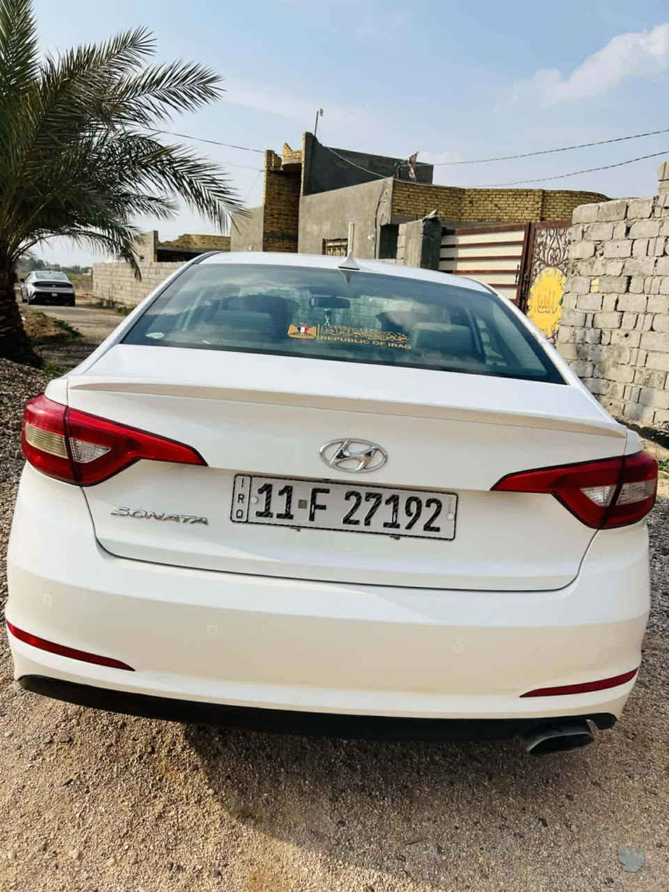 السلام عليكم ورحمة الله
سوناتا موديل 2017 أمريكي  محرك 2400
السياره جاهزه للاخير كير محرك كفاله تبريد تدفئة جديده
بيه قطعتين صبغ فقط جاملغ أو بنيد بدون تبديل بدون دواخل رقم بغداد سنويه جديده هزه جديده تحويل مباشر
السعر 113 مجال بسيط 
مكان السياره بابل للاتصال ***********
