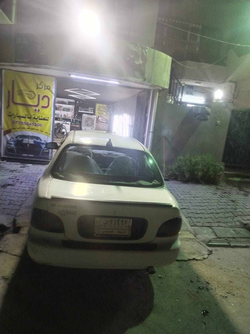 سلامو عليكوم هونداي شورطه موديل 1996 للبيع لا صرف ولا بخار تبريت وه تتفئه گير عادي سنويه ساقطه بيها كوبون بانزين ترايك وين ماجان 
السعر 33 بي مجال وه مراوس اراوس مكان كركوك حي العسكري الرقم *********** متواجد عل رقم وه واتساب كركوك, العراق
