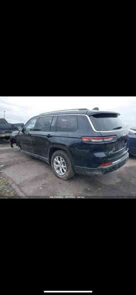 السلام عليكم جيب ليمتد 
موديل 2023 
ماشية 9 الاف 
كشنات جلد تدفئه بالكشن +ستيرن +كهرباء 
الحادث دعاميه أماميه مبدله و صبغ كد اصبعين هلال بالجاملغات بدون تبديل السياره تقريبا كلين 
بنوراما تحكم بصمه تشغيل عن بعد لايت لد وضعيات قياده شفتات كير شاشه كبيره بصمه هلى 5 أبواب دخول ذكي
مكينه 6 سلندر مكفوله هيه والاكسل  مقاعد سياحي منفصله لون السياره اسود كذاب يعني لونين بالنهار اسود وبالليل نيلي
ماشيه 9ميل قابل للزيادة شبه زيرو
رقم بغداد حادثها موضح بالسونار 
حادث خفيف والسيارة بلادية بدون تبديل السعر 315 وبيها مجال 
مكانها بغداد الحبيبية قرب ساحة الحمزة 
للإستفسار الاتصال ع الرقم 
***********
