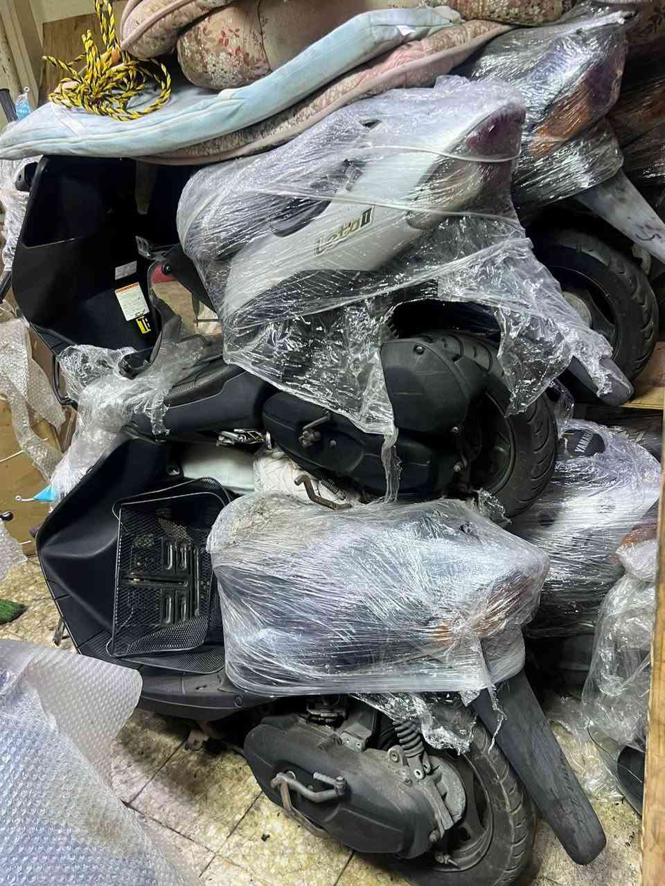 السلام عليكم ورحمة
العنوان تكريت شارع الباشأ

معرض الباشأ العيساوي

تم وصول دراجات سازوكي رنبه

وبوليس كابريتر +نوزل

و منغولي 

رنبات جدد

***********

***********

معه تحياتي

للجميع
