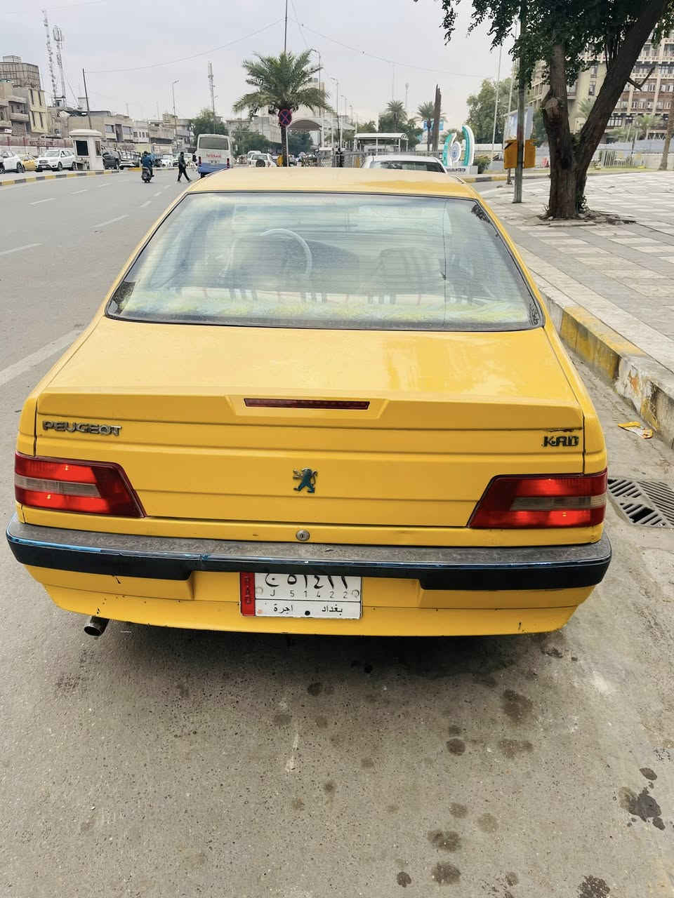 السلام عليكم 
بيجو لميس موديل 2016
سياره لأضربه ولا تبديل كفاله ما عدا الهلالات الخلفيه
كير مكينه جدد
تخم تاير
تبريد 
حداديه امامي خلفيه
دوشمه كشنات 
دوشمه ارضيه
مصفره هيئه وغرامات
سنويه ل2027
عرضها 46 وبيها مجال قليل
للتصال ***********
مكاني مدينه الصدر قرب حمام المدينه
