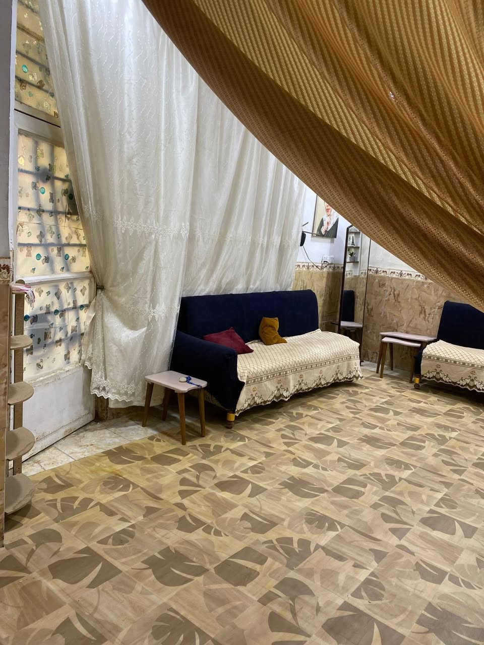 بيت للبيع خلف نوارس كربلاء المساحه١٠٠ مربعه طابقين ٢ غرف وصحيات فوك بيت واسع الاستفسار خاص


**إذا كنت صاحب هذا الإعلان وتريد حذفه لأي سبب، رجاءا أرسل رسالة إلى الدعم الفني**