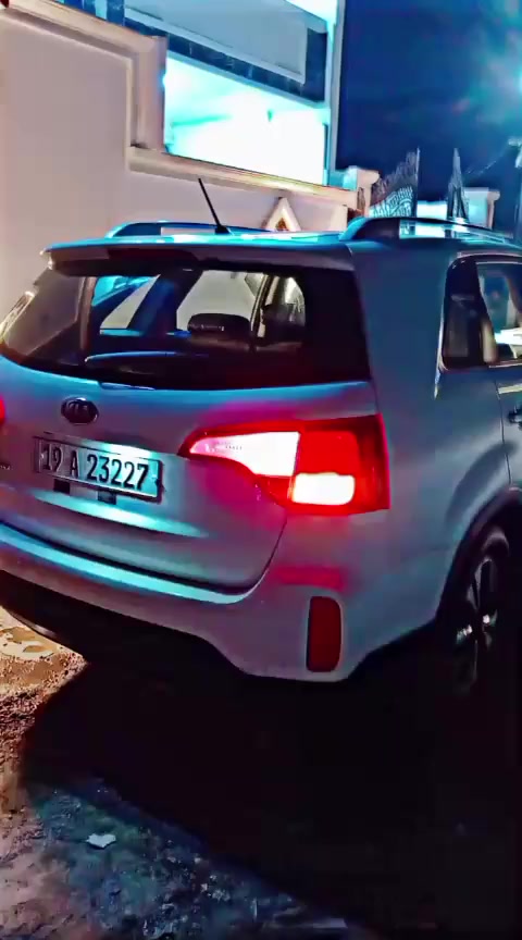 السلام عليكم للبيع سورنتو سبعه راكب موديل 2014خليجي بيها باب السايق مبدل والباقي كفاله عامه كير ومحرك مكفولات
محرك دوش2400
حساسات امامي خلفي 
تبريد3قطع
نضام نشاط 
نضام اقتصاد 
ويل 19
كامره خلفيه
كامره اماميه
مسجل شاشه تاب 
والمسجل القديم موجود
كشنات مغلف جلد 
منفذ شحن USB
منفذ اواكس
تخم تاير. ياباني  جديد صار ابع ايام من شاده
حداديه وصدر جديد 
رقم كربلاء انكليزي بسمي
 داخله هزه جديده 
 مكان السياره بغداد البياع 
 
الاتصال ***********متواجد رصيد 
او واتساب اني مكلف في النشر غير متواجد على المازنجر
