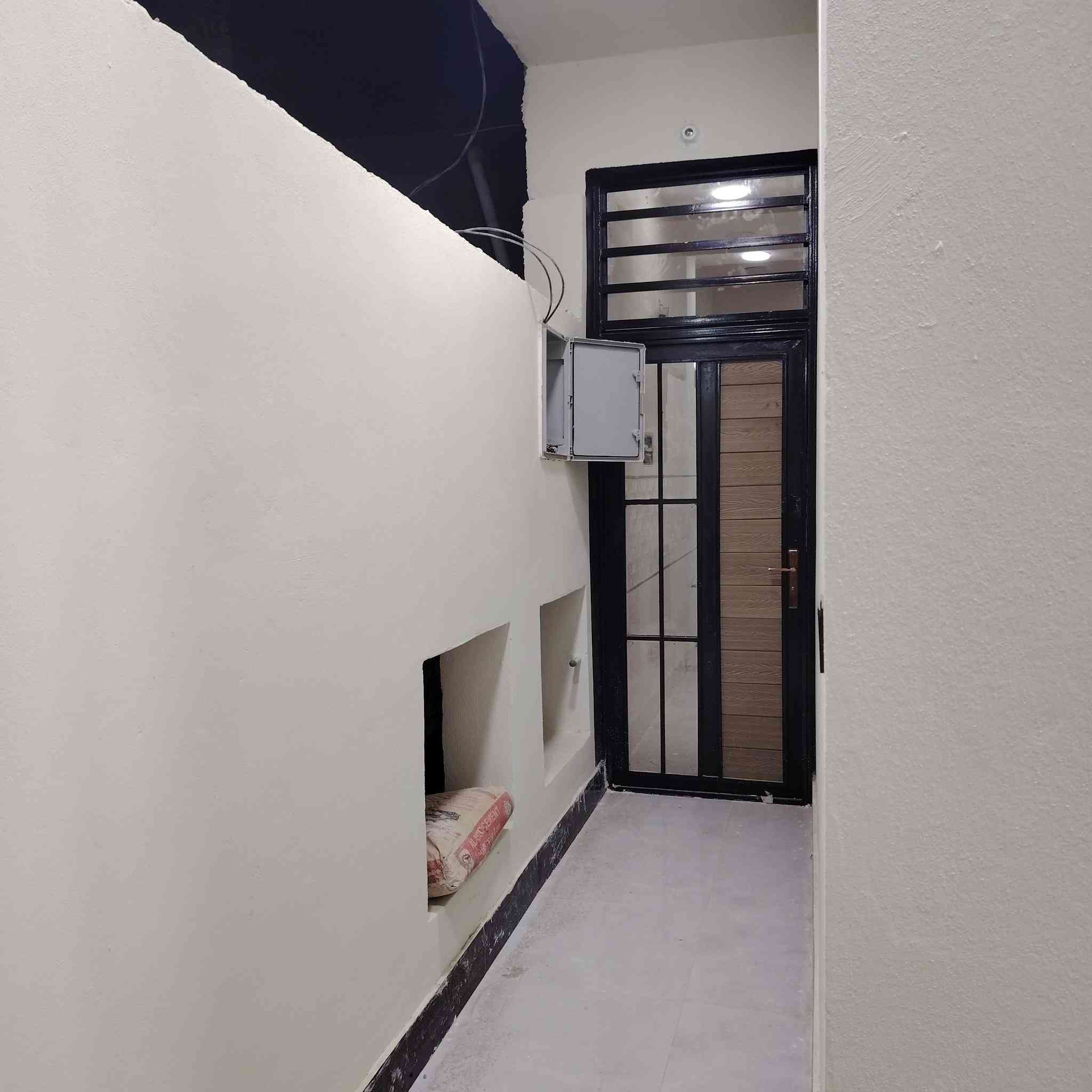 يالله بيت البيع المساحه 100متر حي النداء وره سواق لاميرات قريب على شارع مجمعات ريسي ثاني فرع عن شارع طابق واحد السعر خاص ***********وتساب وتصال ***********
