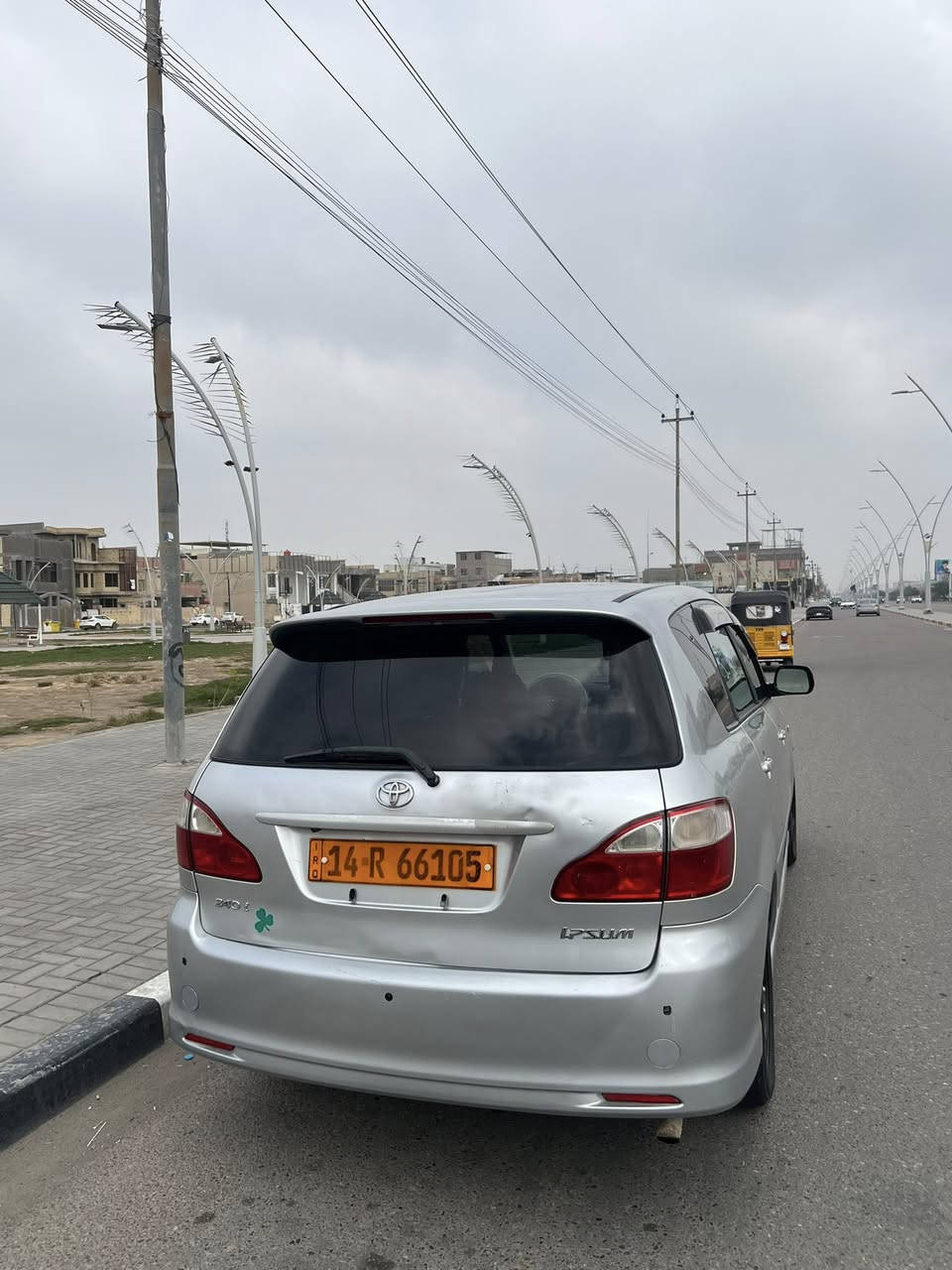 السلام عليكم للبيع تيوتا ابصم مديل ٢٠٠٤فول مواصفات عدا الفتحه رقم بصره بسمي تحويل ثاني يوم تبريد ٣قطع تدفئه شغاله بي ضرر حادث باب ومدكر ومبدلات سستم نفس ألون وضرر بدنه راجع حار على كد شبر السعر خاص رقمي ***********شريحه 
واتساب *********** مكلف بل نشر
