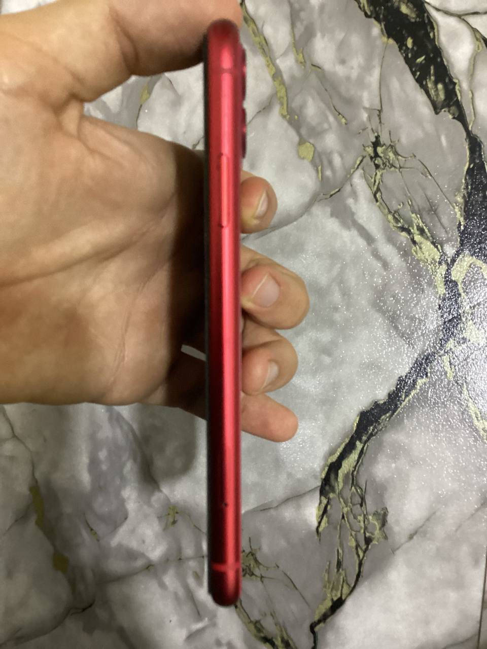 السلام عليكم 11عادي نضيف زلغ مابيه مامفتوح الجهاز وتر بروف بطازيته 75نموذج m ذاكره 128مكاني البصره القبله رقمي *********** موجود ع واتساب سعره 240وبيه مجال
