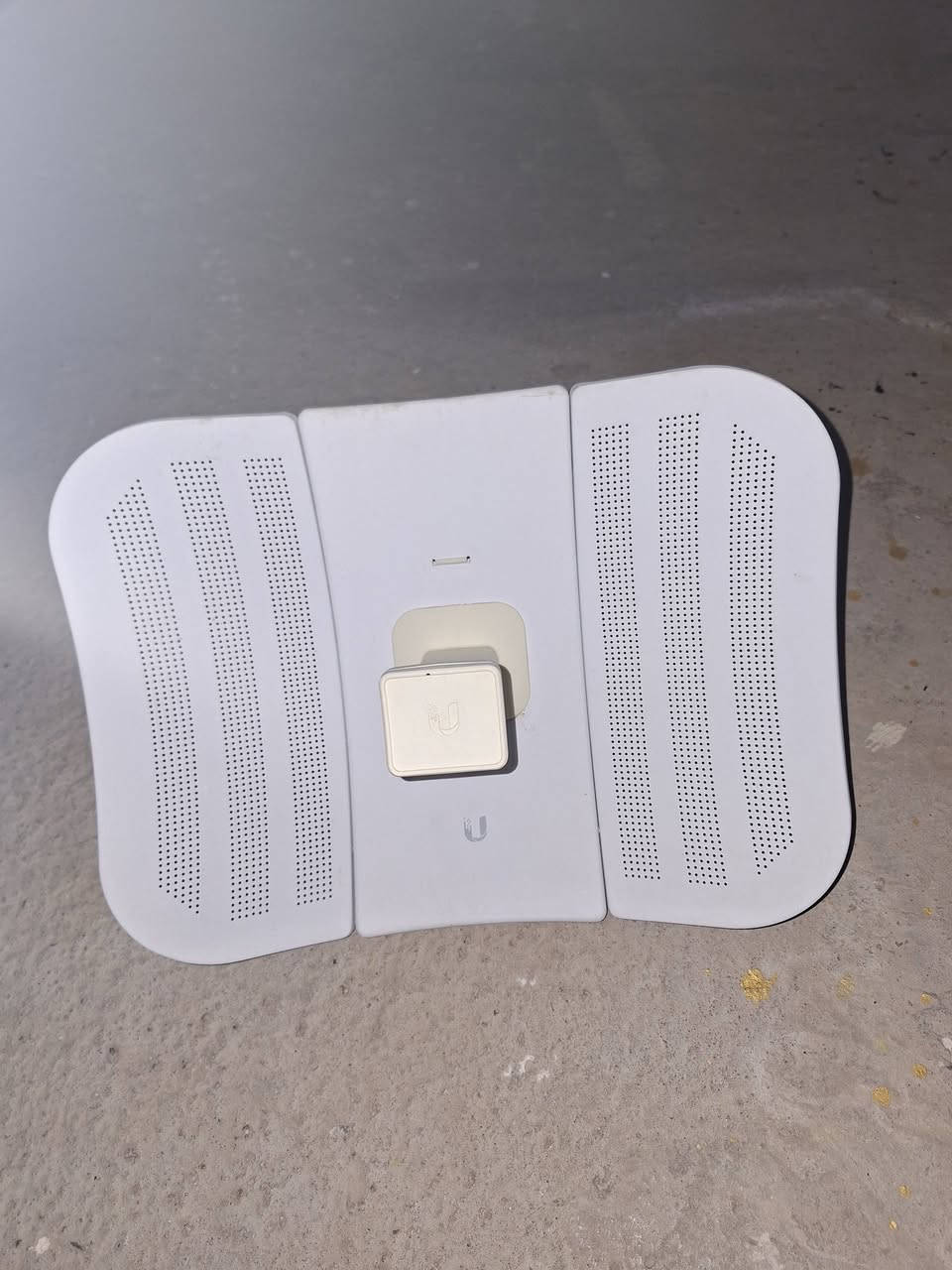 لايت بيم. للبيع مستخدم. نضيف
علئ الفحص   ***********
