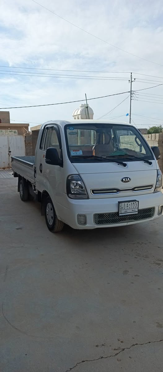 البيع كيه موديل 2021 مكفول كفاله عامه رقم واسط ماشيه 100  السعر 137 وبيه مجال سياره جديده مال جناب مكاني واسط قضا بدره ***********))))***********
