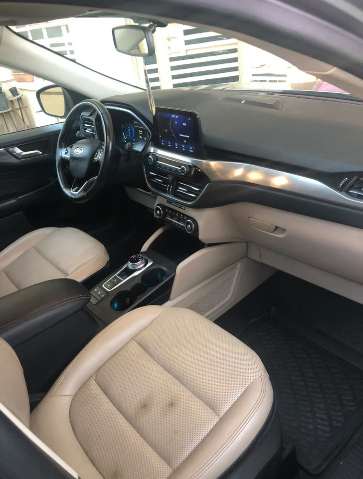 فورد سكيب 2021 هايبرد تيتانيوم اعلى فئة
hybrid 2500cc  Titanium 

نضام كهرباء وبانزين

بصمة

تشغيل عن بعد

شاشة ديجيتال  

لايت زينون اربع عدسات 

بروجيكتر

اوتو بارك 

اوتو هولد

حساسات 360

حساسات تجاوز 

رادارات نقطة عمياء

تحديد مسار

مانع تصادم 

دخول ذكي

كراسي جلد 

تدفئه كراسي

تدفئة ستيرن

كراسي كهرباء 

باب خلفي كهرباء يفتح عن طريق القدم 

5 انظمه قياده 

لد امامي

ويل حجم 19 ✅تخم تايرات جديد ٢٠٢٥

وكثير من المواصفات 

حادثها مثل ما موضح بلصور  

ايرباك ستيرن وبردة راجع سستم

رقم بغداد الجديد سنوية باسمي تحويل مباشر

ماشيةً ٥٦ الف ميل  

✅السعر ١٤٩   بيها  مجال شي بسيط ✅

للأستفسار

مكان السيارة بغداد

***********
