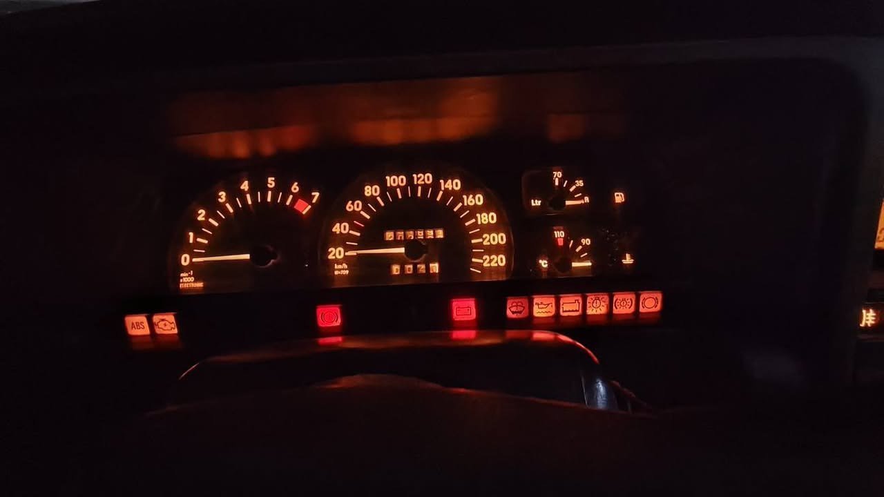 سەرەتا بەناوی خوا ئۆپڵ ئۆمێگا مۆدێل 1993 مەکینە 20 ژمارە هەولێر تەبریدو جام کارەبایی ABS سلاید کارەبایی چوار تایەیی تازە سپێرەکەشی بیلادە  هەر چوار فلەنجە و بانسی برێک تازە پانکەی مەکینە کارەبیی دوو پانکە داینامۆ 100ئەمپێری نوێ ، سەیارەکە تا بڵێ جوان و بێ مەسرەفە پێش و دواوەی چەکوشی  نیە بەشەرتی هەزار وەستایی فەحس مەکینە گێڕ ئەکسل هەمو گیانی بەشەرت بۆیاخ کراوەتەوە سەنەوی 2030 فەعسو هەزەی و ڕەقەم نوێە، نرخی 50 و مەجالێکی برایانە ،***********

عربیـــــــی،

سلام علیکم . اخوانی عزیز اومیکا 1993 رقم اربیل محرك 20 تبرید و تدفئە جام کهربای abs فتحە كهرباي 

اربع تایر ویا سبیر جدید اربع فلنجاة ودیسكات سلف داینمو 100امبیر کل جدید مشادین 

سیارە بنکە محرك الکهربایی یعنی مو راجج 

خلف و بجم کبس مامضروب كیر و محرك و اكسل كل بشرط ترایك لل بصری سنویة و رقم جدید حتی 2030 سعر50بیة مجال الطیبین 

مكانی اربیل کورک  *********** الواتساب
زین*********** أربيل, العراق
