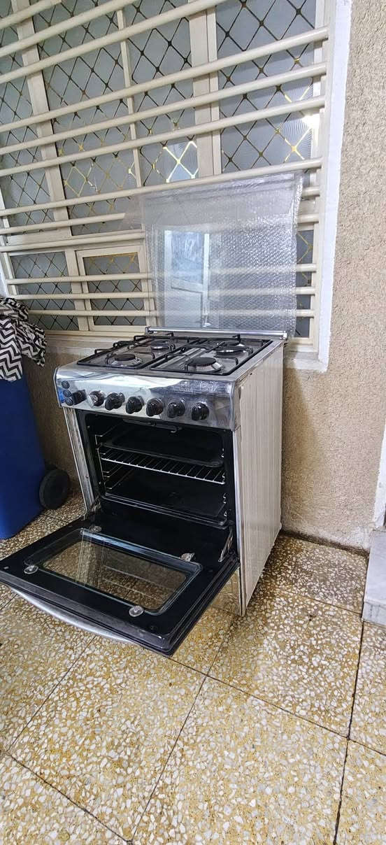طباخ كلو باترة مصري السعر 100 بغداد الشعب الطباخ نضيف وشغال شرط الفحص ***********
