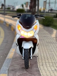 للبيع دراجه pcxجيل الاول ياباني جديده لوك مكينه مكفوله كفاله عامه مال ...