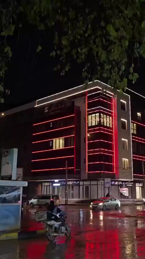 الحربي للأعمال الكهربائية
 عمل تثبيت وبرمجة إنارة كافة واجهات المباني 
احد أعمال بمحافظة الديوانية 
انارة RGBW للاستفسار  ***********
#انارة_واجهات   #أعمال_كهربائية
#الحربي_للاعمال_الكهربائية
