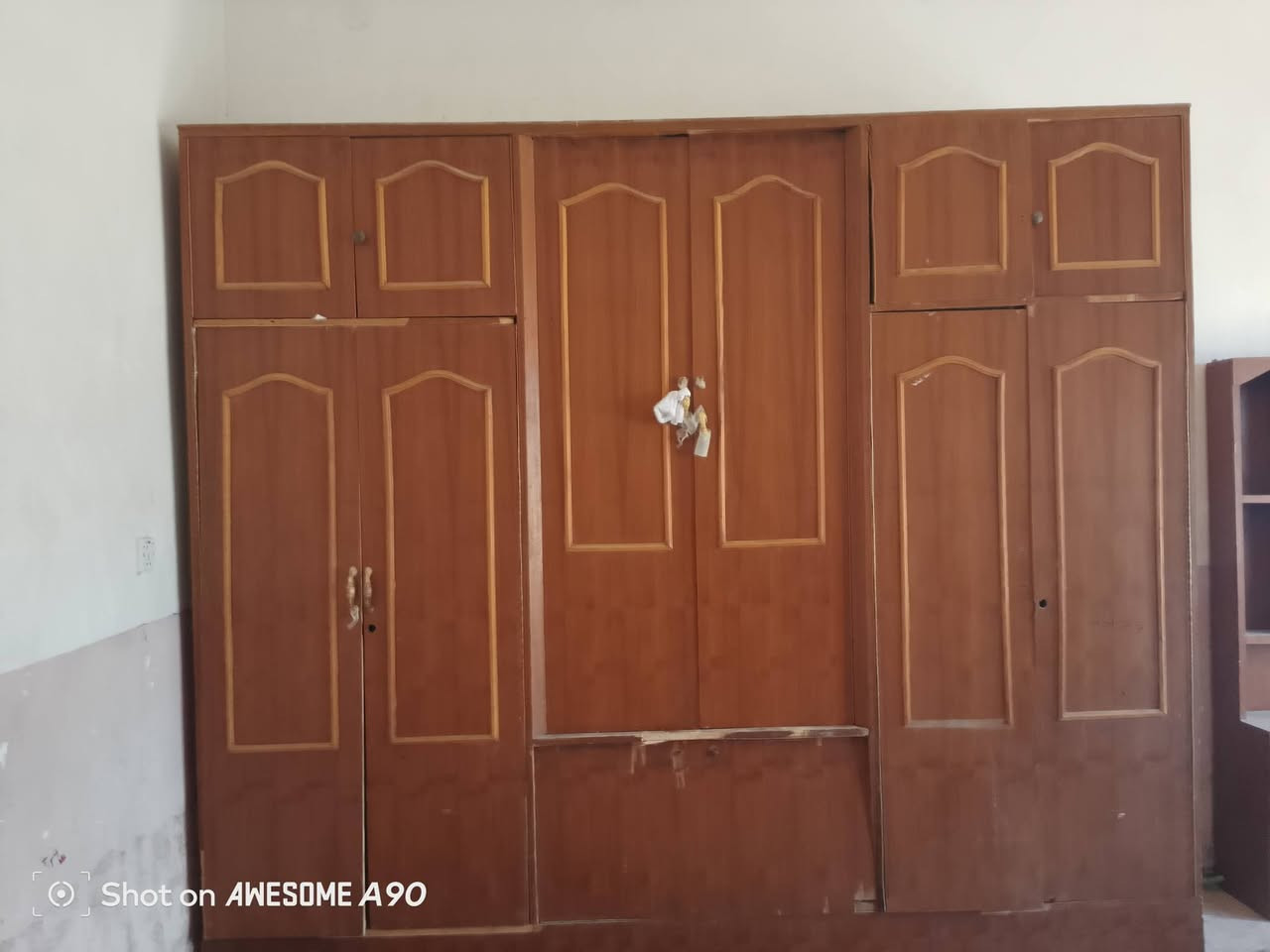 اثاث غرف مستعمل للبيع سعر 250 لتواصل عبر رقم ***********
