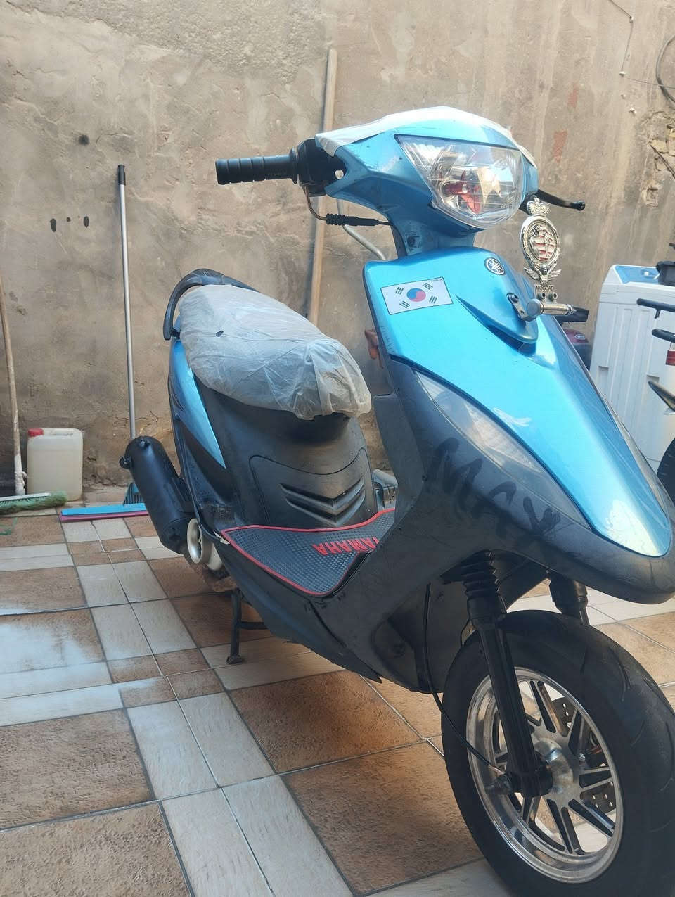 للبيع ماكس عدله تجفيت جديد الدراجه نضيفه كلش عوزها فقط سلف وسلف موجود بس اشده وياله رياضي شلعه ومعدل مكاني ديوانية السعر 450 وبيها مجال بصيط رقم التلفون ***********
