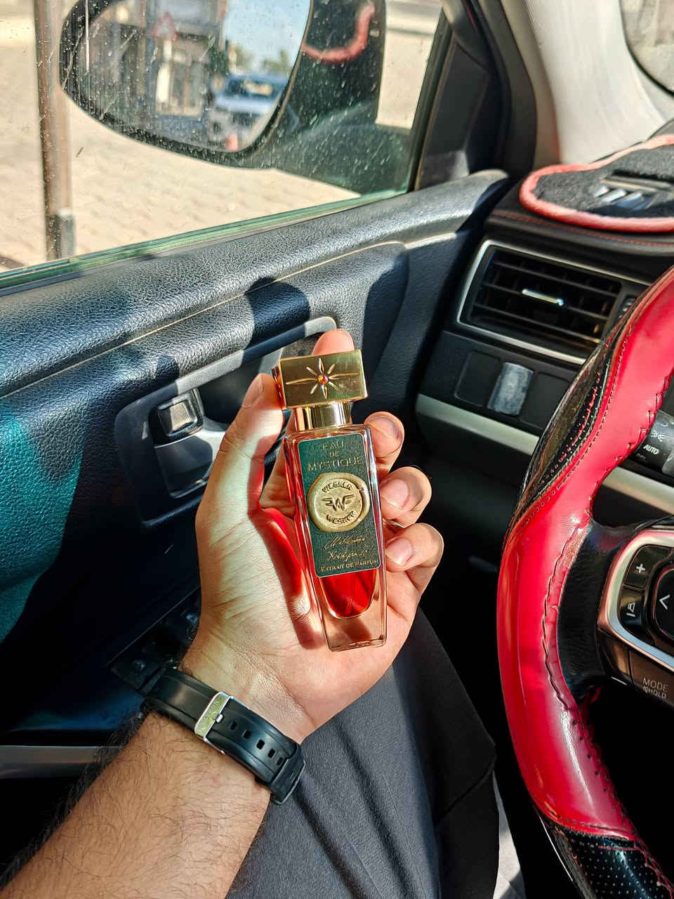 مجموعة عطور ومتبقيات للبيع  التفاصيل والاسعار داخل الصور


**إذا كنت صاحب هذا الإعلان وتريد حذفه لأي سبب، رجاءا أرسل رسالة إلى الدعم الفني**