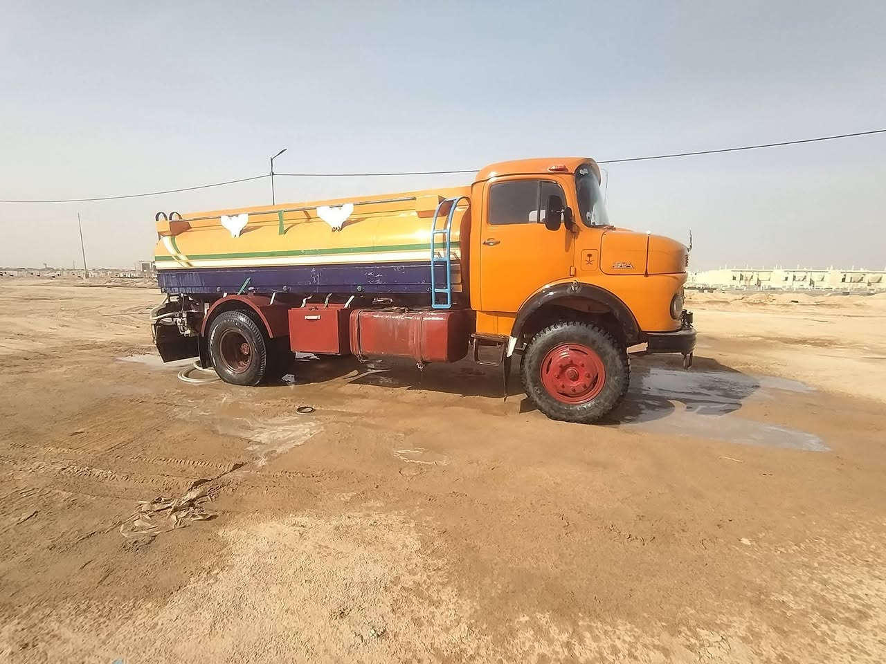 أبوردين للبيع (مكلف بل نشر)
للأستفسار علا الأرقام *********** / ***********
