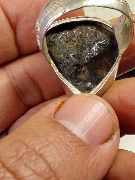 خاتم سلطاني حجرجامد.
سعر35الف.بغداد***********
