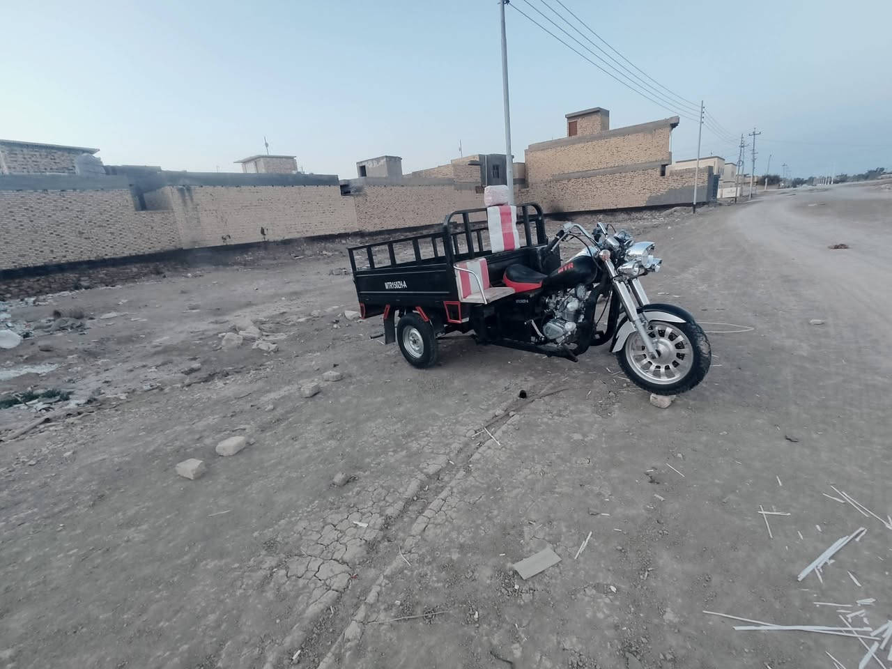 سلام عليكم ستوته للبيع موديل 14ستوته مكفول ما عايزه اي شي والشراي بي خير ويدلل  للاستفسار ***********
