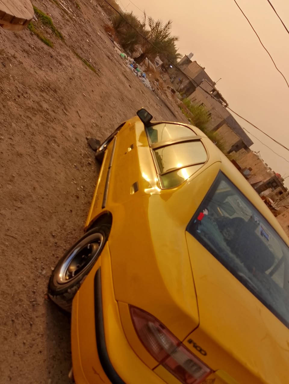 سياره سمند2012مكفوله من ضربه صبغ جاملغ بدون تبديل مكينه كفاله كير كايم السعر30بيها مجال حك الجيه ***********
