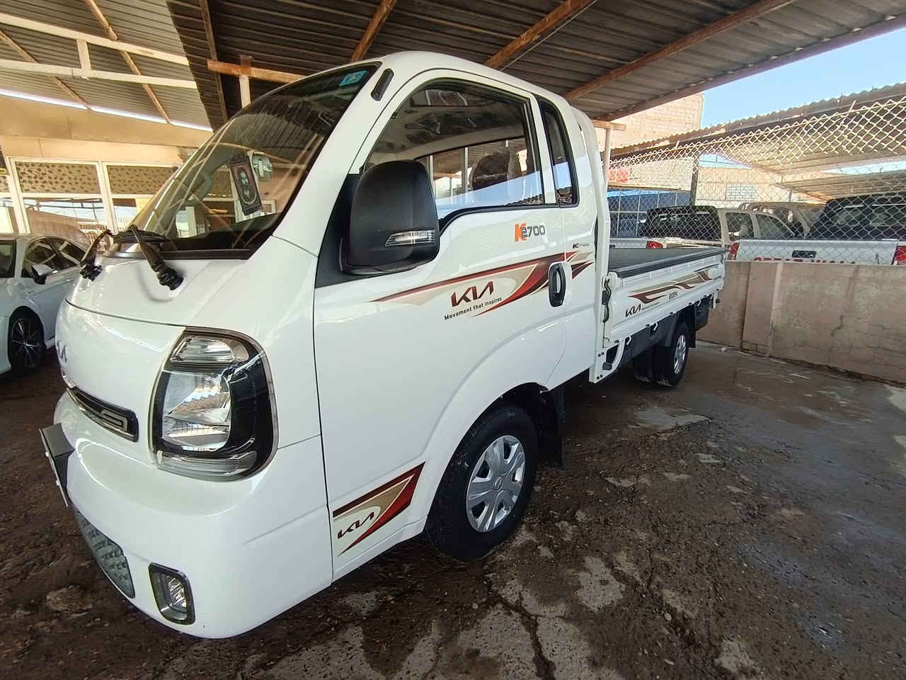 السلام عليكم للبيع كيا بنكو نثية محرك 2700 موديل 2024 مكفولة من الصبغ والتبديل رقم قادسية انكليزي تحويل ثاني يوم جاهزه العنوان الديوانية السعر 155 وبيها مجال بسيط استفسار ع الرقم ***********
