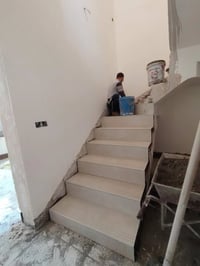 تنفيذ أرضيات • بايات درج • أعمال ترميم • مقاولات بناء • صيانة مباني • ...