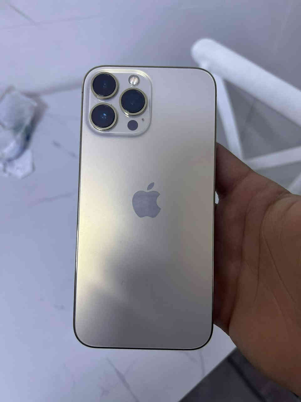 سلام عليكم لبيع 13برو ماكس ذكره 256 بطريه 85مبدل فقط شاشه مكان بلديات شارع لمصرف سعر 550 
***********
