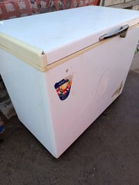 مجمده 14قدم نضيفه كلش التواصل على الرقم 07867105811